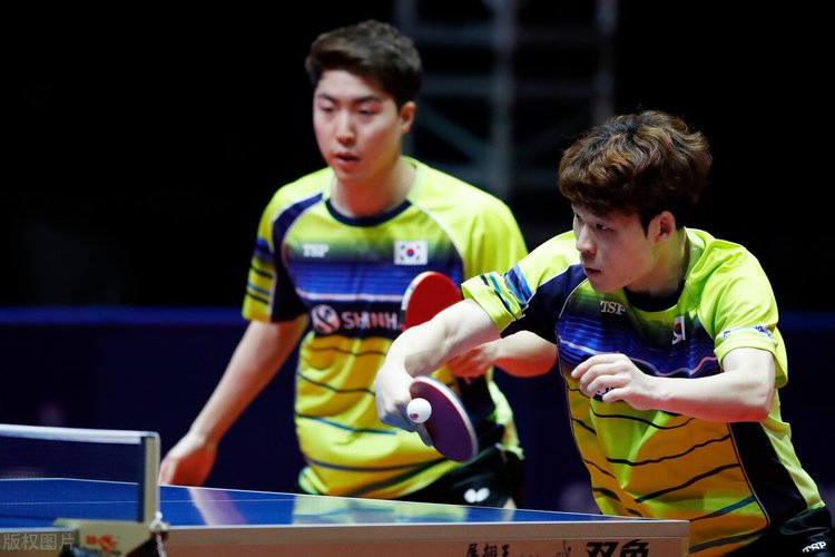 罗德里在球 罗德里在球