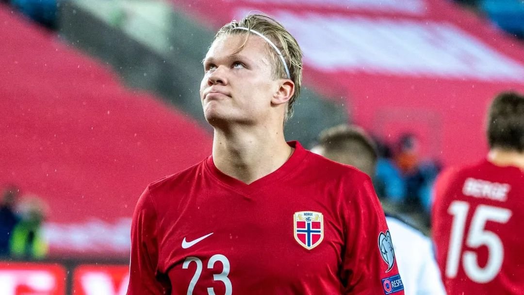 配合与第一